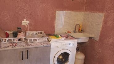 дом с баней: 30 м², 1 комната — 15