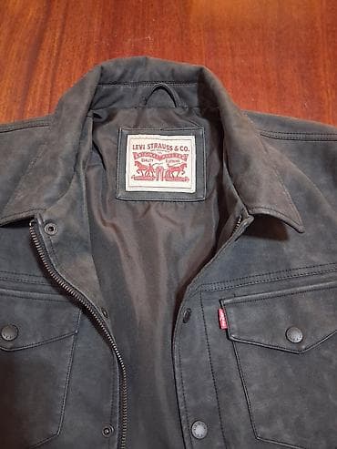Продаю куртку LEVI-STRAUSS. Размер46. 7000сом — 3