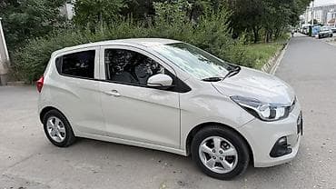 2017: Chevrolet Spark: 2017 г., 1 л, Вариатор, Бензин, Хэтчбэк — 3