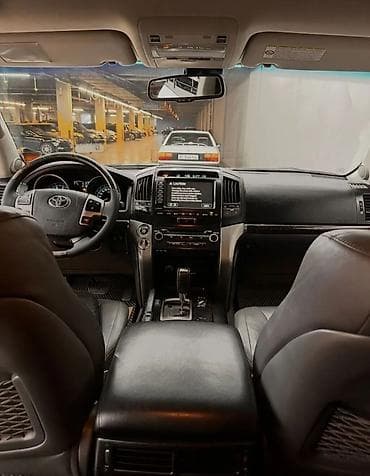 бусик на иссык куль цена: Toyota Land Cruiser: 2009 г., Бензин, Внедорожник — 7