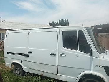 Легкий грузовик, Mercedes-Benz, Стандарт, 1,5 т — 3