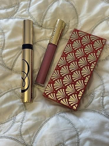 estee lauder: Набор макияжа Estée Lauder. Состав: - Палетка для лица и глаз в — 3