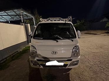 СРОЧНО продается Hyundai Porter II — компактный и надежный бортовой