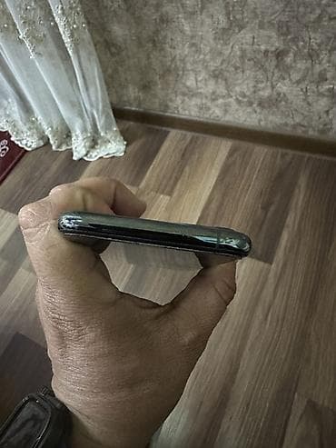 телефон айфон 1: IPhone 11 Pro, Б/у, 256 ГБ, Графит, Защитное стекло, 80 % — 5