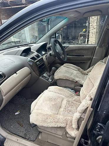продаю митсубиси минивен: Mitsubishi Grandis: 2000 г., 3 л, Автомат, Бензин, Минивэн — 6