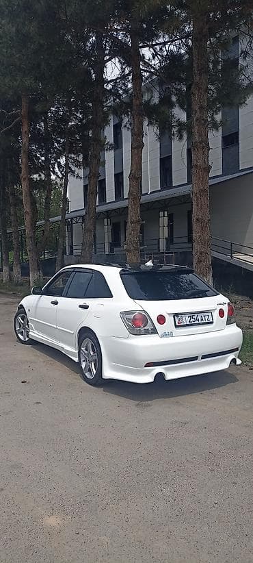 geely coolray 2025: Toyota Altezza: 2003 г., 3 л, Автомат, Бензин, Универсал — 4