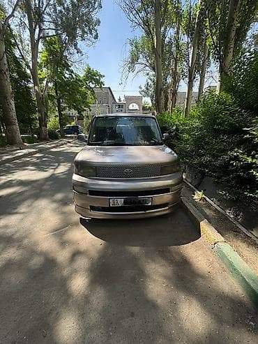 байди машина: Toyota bB: 2003 г., 1.5 л, Автомат, Бензин — 3