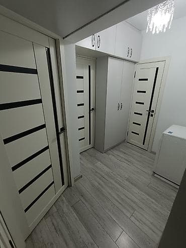 Батирлер: 3 бөлмө, 70 м², 105-серия, 1 кабат, Евроремонт — 10