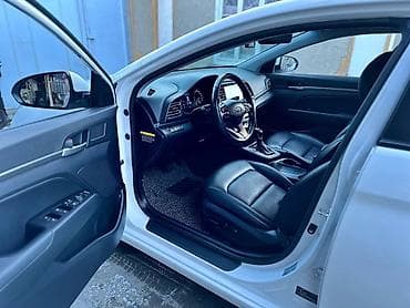 Транспорт: Hyundai Avante: 2019 г., 1.6 л, Вариатор, Бензин, Седан — 9