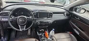 01: Kia Sorento: 2016 г., Кроссовер — 7