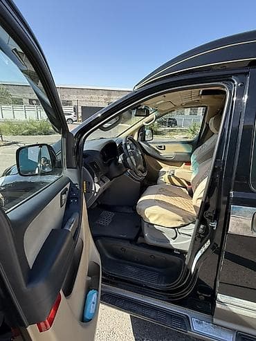 Продажа авто: Hyundai Grand Starex: 2017 г., 2.5 л, Автомат, Дизель, Минивэн — 5