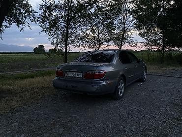 Nissan Maxima: 2003 г., 2 л, Механика, Бензин, Седан