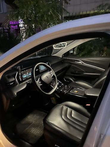 Ижарага берем Toyota Camry, Узак мөөнөткө, Айдоочу менен, | 18 жаштан баштап — 2