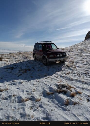 домкрат для джипа: Suzuki Grand Escudo: 1998 г., 2 л, Автомат, Бензин, Внедорожник — 1