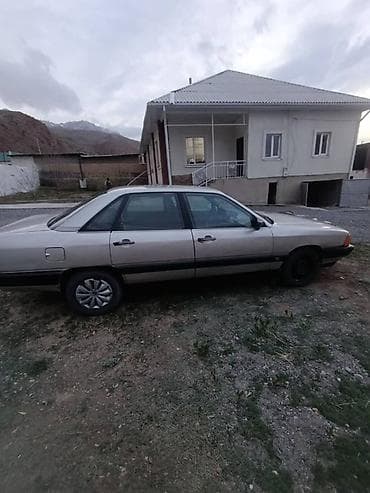 арзан авуди: Audi 100: 1987 г., 1.8 л, Ручные, Бензин, Седан — 3