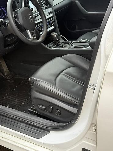 sprinter classic: Hyundai Sonata: 2019 г., 2 л, Автомат, Газ, Седан — 10