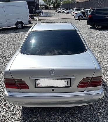 Продажа авто: Mercedes-Benz E-Class: 2002 г., 0.2 л, Автомат, Бензин, Седан — 9