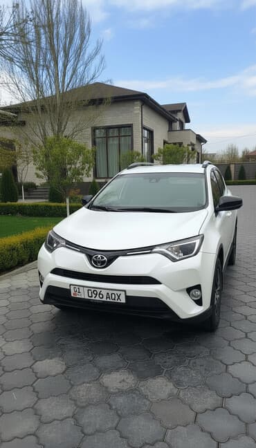 продаю авто с последующим выкупом: Toyota RAV4: 2018 г., 2.5 л, Вариатор, Бензиновая, Кроссовер — 3