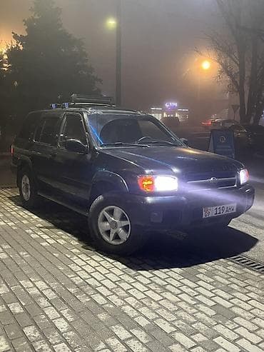 велокрепление: Nissan Pathfinder: 2001 г., 3.5 л, Автомат, Газ, Внедорожник — 5