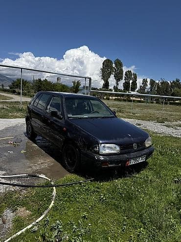 детский машина аккумулятор: Volkswagen Golf: 1993 г., 1.8 л, Механика, Бензин, Хэтчбэк — 2