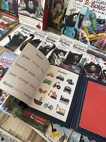 зария: Книги на английском серии I can read Splat the cat. Minecraft. Marvel — 7