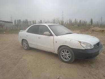 5d mark: Daewoo Nubira: 2004 г., Седан — 4