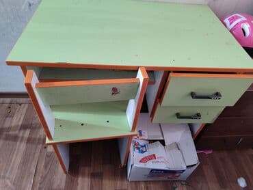 куплю стол письменный бу: Парта для детей — 1