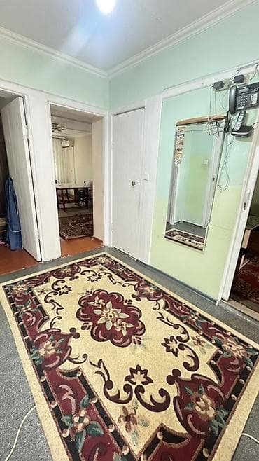 osh flat: 3 комнаты, 67 м², Газ Городок 3 этаж, Старый ремонт — 4