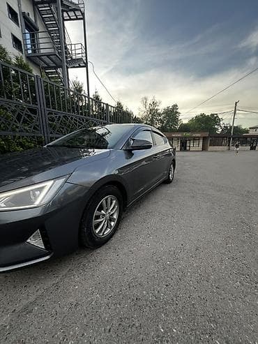 Унаа сатуу: Hyundai Avante: 2019 г., 1.6 л, Автомат, Газ, Седан — 2