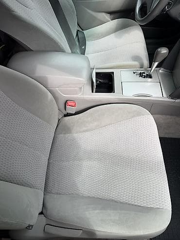 уна: Toyota Camry: 2010 г., 2.5 л, Автомат, Бензин, Седан — 8