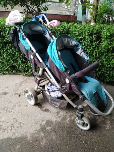 подставка для второго ребенка на коляску: Коляска, цвет - Голубой, Б/у — 1