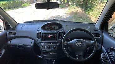 авто сатылат: Toyota Funcargo: 2004 г., 1.3 л, Автомат, Бензин, Хетчбек — 6