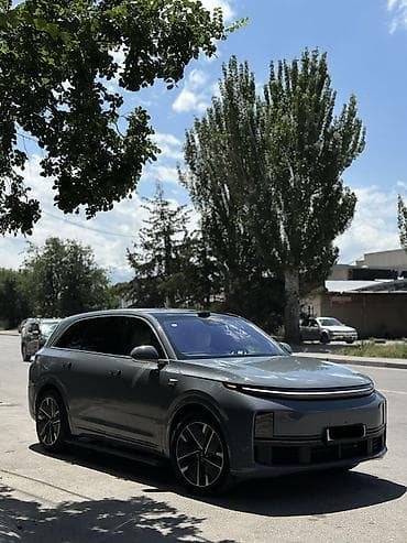 li one: Lixiang L7: 2025 г., 1.5 л, Автомат, Электромобиль, Внедорожник — 5