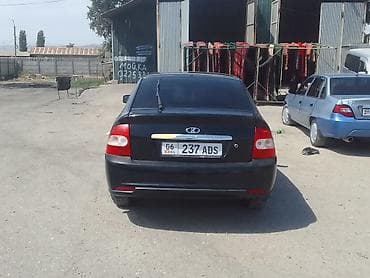 приора 2: ВАЗ (ЛАДА) Priora: 2009 г., Механика, Бензин, Лифтбек — 3