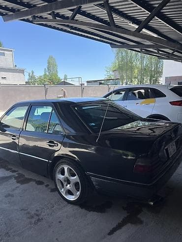Унаа сатуу: Mercedes-Benz W124: 1992 г., 3.2 л, Автомат, Бензин, Седан — 4