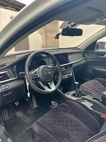 Продажа авто: Kia Optima: 2019 г., 2 л, Механика, Бензин, Седан — 6
