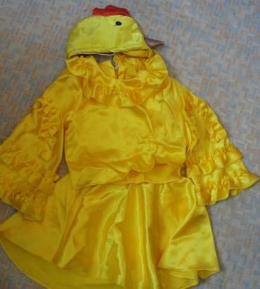 костюм игры кальмара: Продаю костюм курочки, на девочку 4- 6 лет — 1