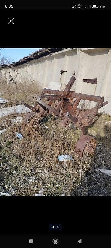 колесо на сеялку: Продаю раму на культиватор на сеялку ширина 3.10 маркеры и прочее — 9