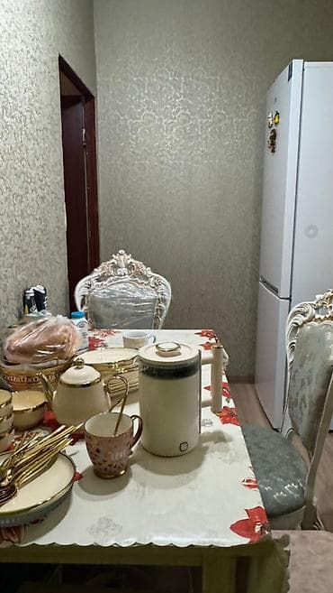 107: 1 комната, 35 м², 106 серия, 3 этаж — 8