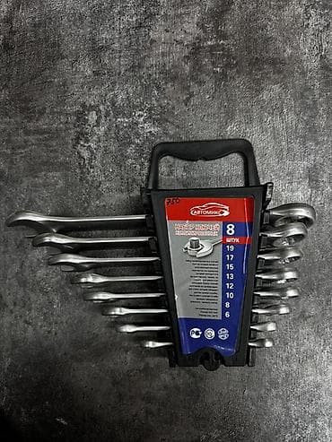 Мультитулы: Набор длинногубцев и наборы рожково-накидных ключей Состав: - 3 — 7