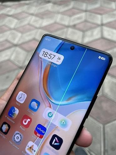 oculus queet: Vivo X70 Pro, Б/у, 256 ГБ, цвет - Черный, 2 SIM — 4