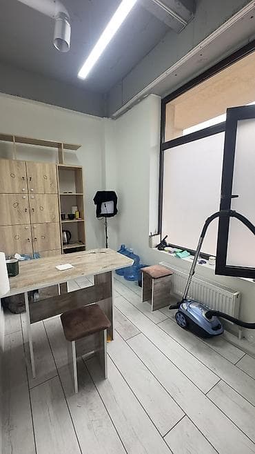 центральный: Центр диагностики, 120 м², 7 комнат, Без оборудования,Отдельный вход — 9