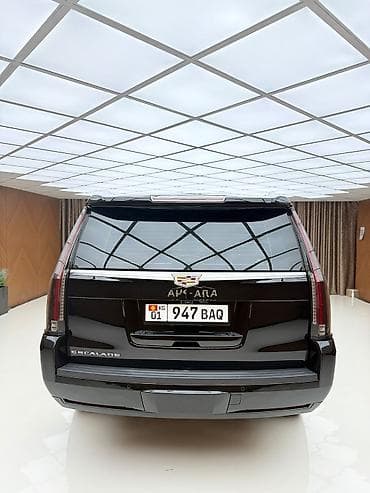 крышки на радиатор: Cadillac Escalade: 2020 г., 6.2 л, Автомат, Бензин, Внедорожник — 2