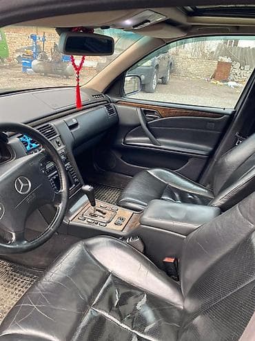 деловое авто: Mercedes-Benz E-Class: 2000 г., Седан — 8