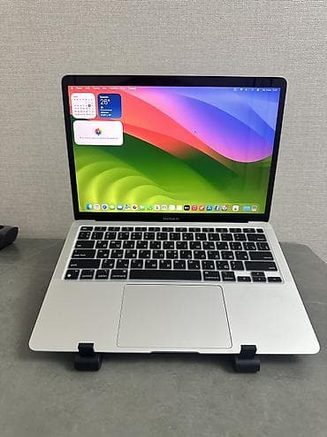 Ноутбуки Apple (MacBook): Ультрабук, Б/у, Apple M1, ОЗУ, RAM: 8 ГБ — 2