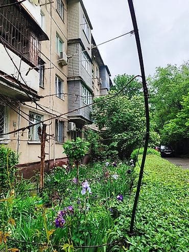 Батирлер: 2 бөлмө, 44 м², 11-мкр 104-серия, 2 кабат, Эски ремонт — 8
