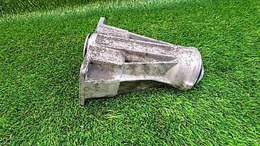 bmw 540 e34: Кронштейн переднего редуктора Е53 7 503 166 Год 2004 В отличном — 4