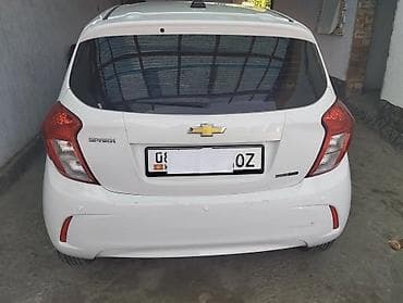 mini ev: Chevrolet Spark: 2018 г., 0.1 л, Автомат, Бензин, Хэтчбэк — 4