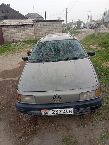 Volkswagen Passat: 1991 г., 1.8 л, Универсал