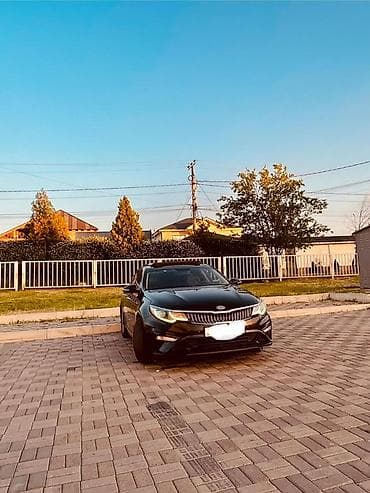 500: Kia K5: 2018 г., 2 л, Автомат, Газ, Седан — 2